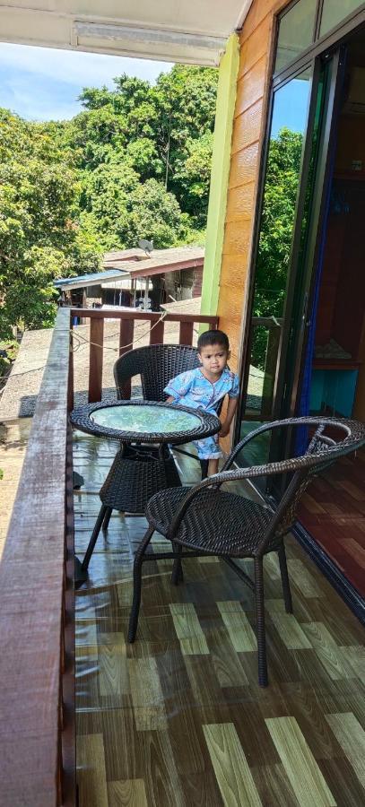 Perhentian Hazipah Hotell Kampong Pasir Hantu Exteriör bild
